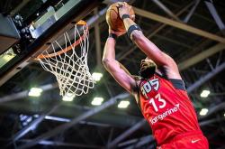 多伦多猛(měng)龙簽(qiān)下(xià)格里尔，意在将其送往NBA发展联盟？