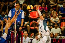 3-0！中国男排2米10巨人 世俱杯豪(háo)取开门红 西田有志11分