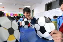 世界足球日 校园足球热