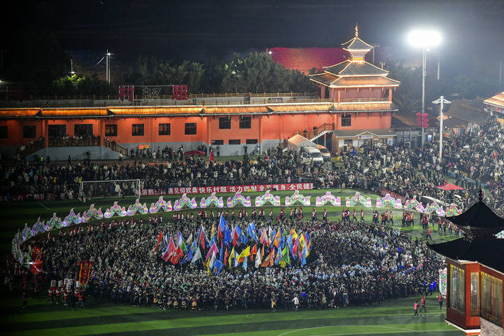 追光 | “村超”场边的鼓声，又响起来了！