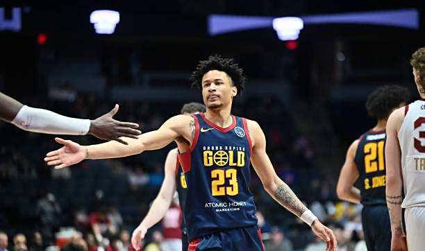 新奥尔良鹈鹕三位签约球员介绍