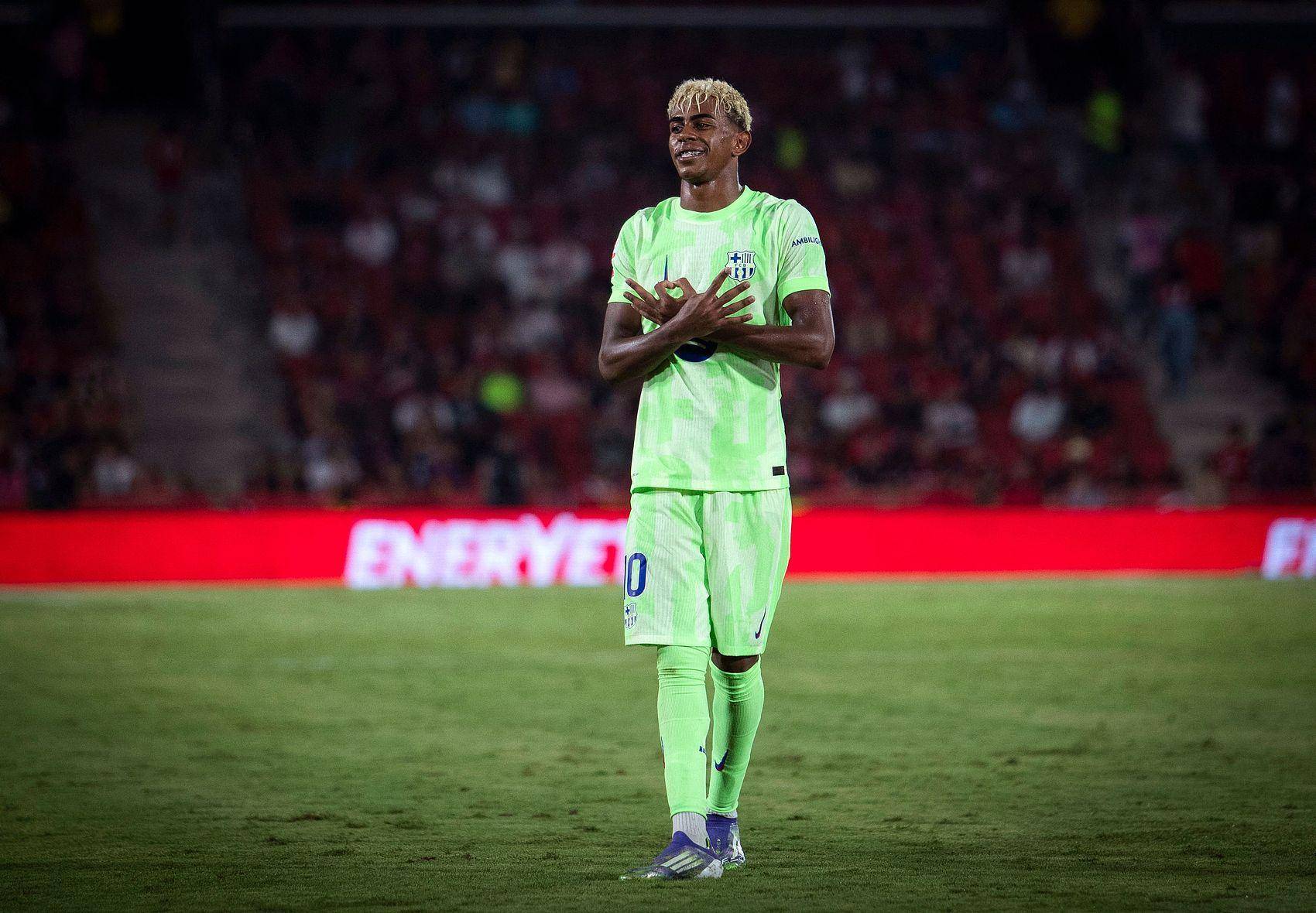 【西甲】新10号亚马尔传射建功，巴塞罗那大胜马洛卡