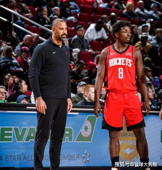 力压申京+阿门!休城旧将摊牌:新援才是火箭队第1球星+关键先生