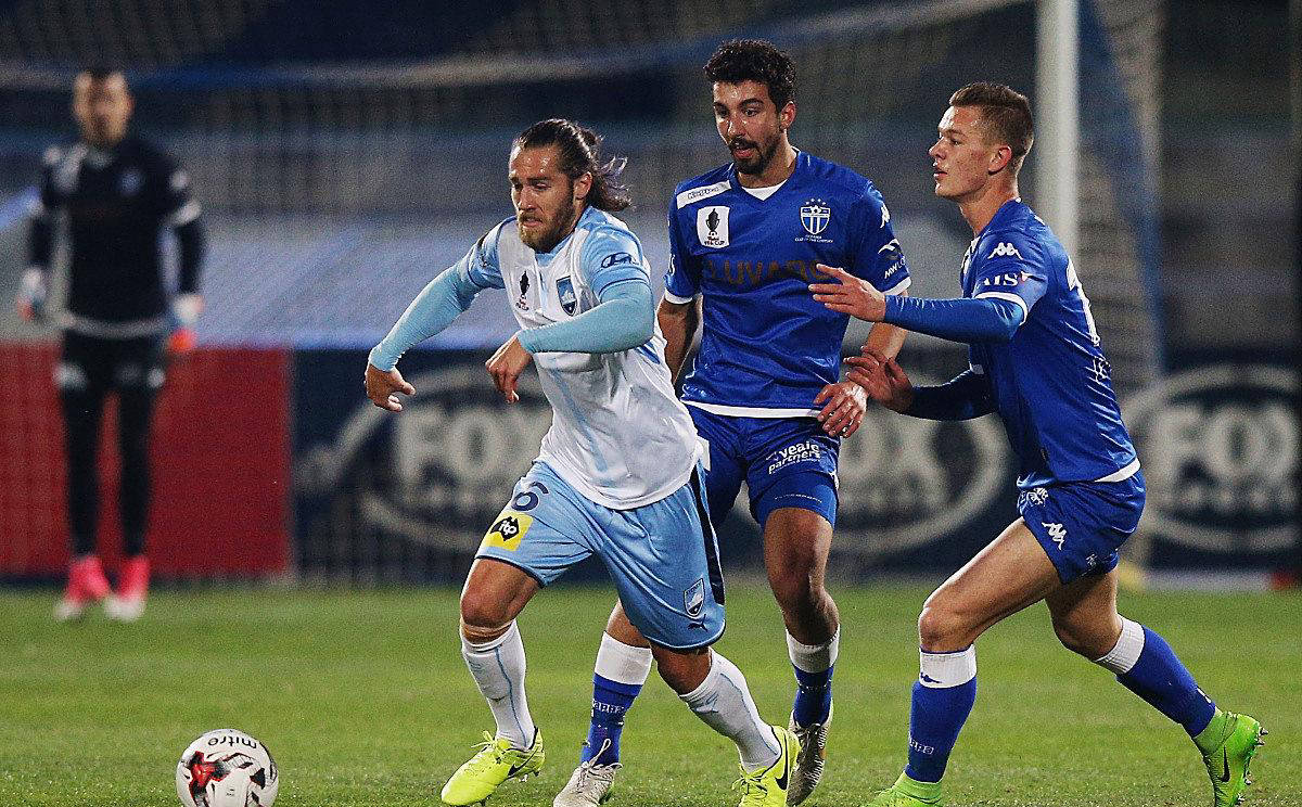 圣保利表现抢眼,斯图加特需警惕?