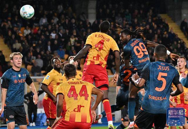 意甲｜那不勒斯胜莱切