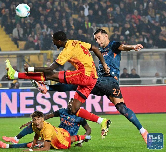 意甲｜那不勒斯胜莱切