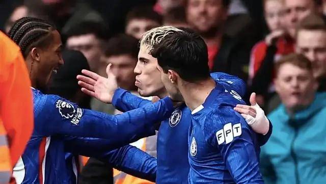 英超-切尔西3-0狼队：蓝军战绩不稳，狼队接近降级|前瞻