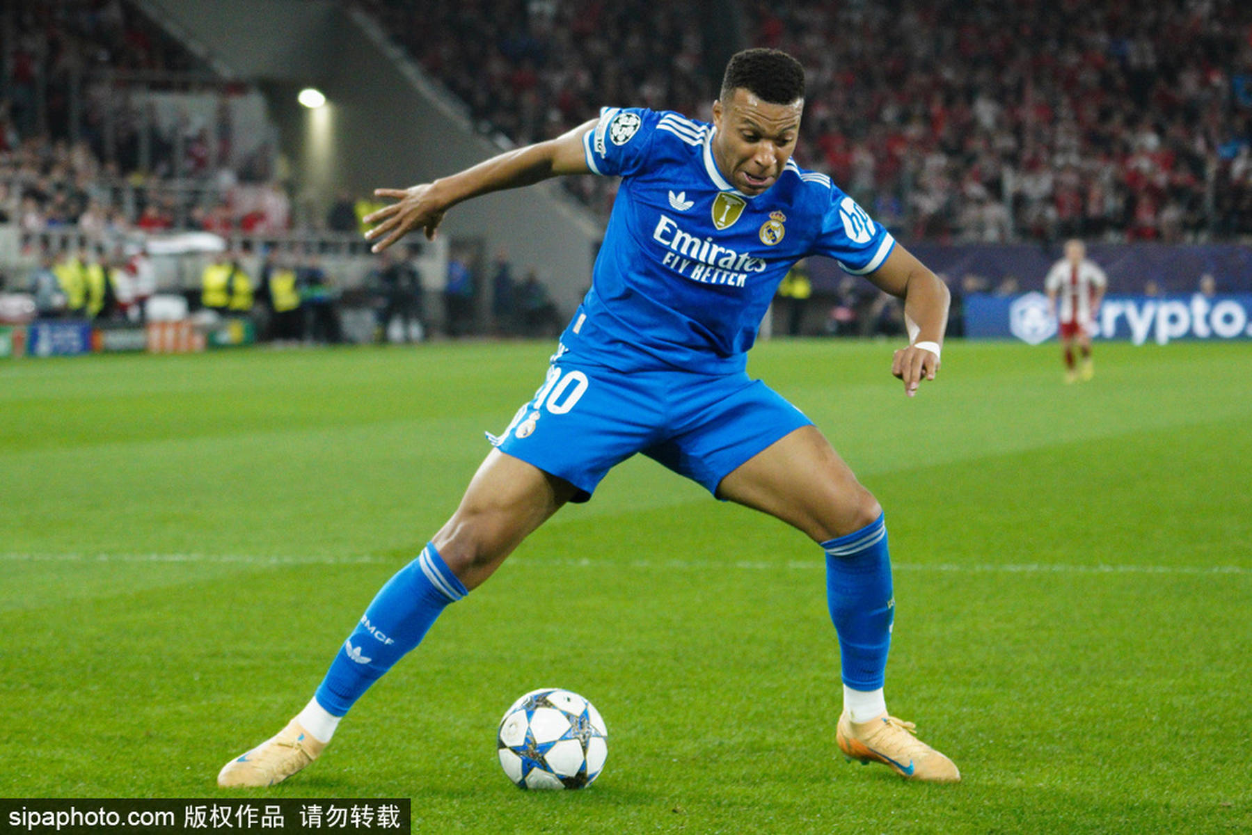 观战台:阿森纳大战切尔西 曼城巴萨利物浦盼止颓势