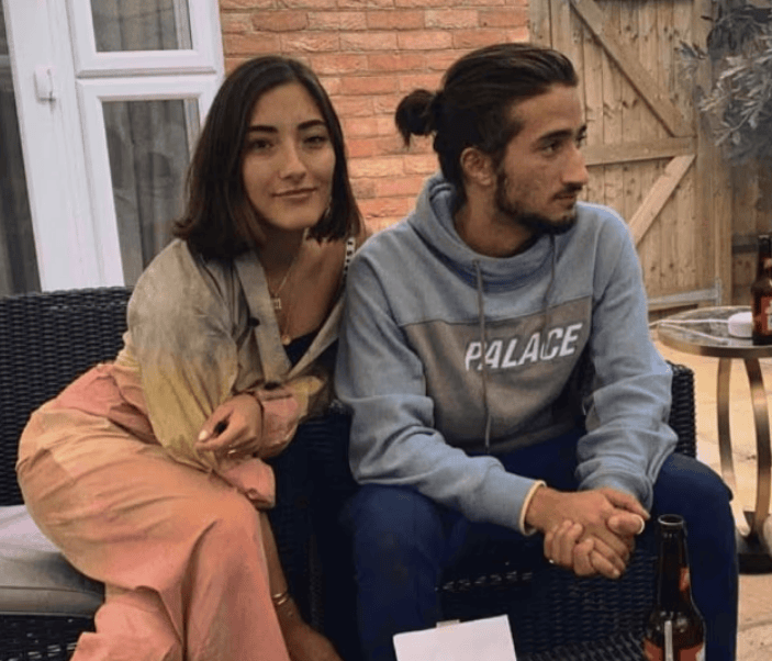 穆帅儿子已经26岁，足球梦破碎后，选择退出公众视野